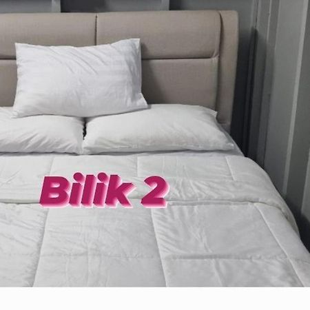 קואנטאן Home Stay Mutiara Kasih מראה חיצוני תמונה